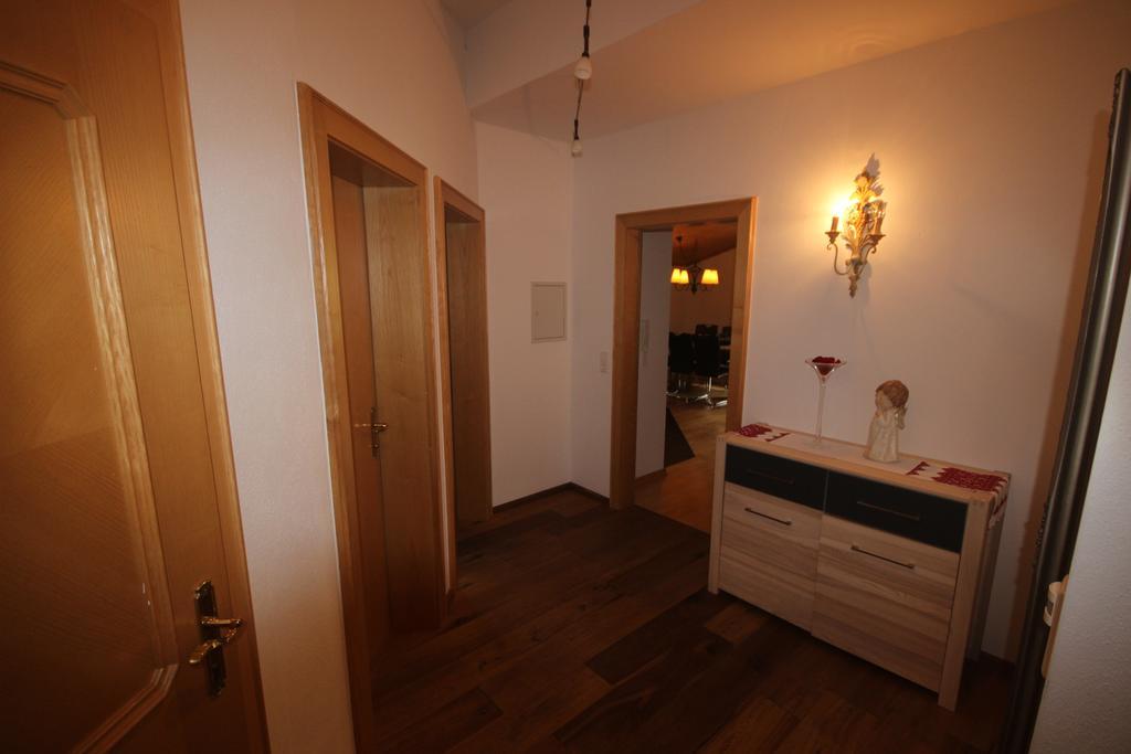 Alpenappartement Kaprun Bagian luar foto